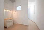 Local comercial en venta con 125m² en Barcelona, en la zona de el Poble-sec, Carrer de la Font Honrada foto