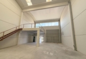 Nau Industrial
en venda
amb 177m² a Saragossa, a la zona de Cartuja Baixa, Calle Retama foto