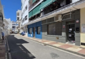 Local comercial en venta con 95m² en Marbella, Calle Sevilla foto