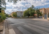Cafetería en venta en Granada, en la zona de Ciudad Jardín, Plaza de la Concordia foto