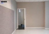 120m² locaux commerciaux pour vente à Cáceres, Avenida Pierre de Coubertín photo