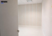 120m² locaux commerciaux pour vente à Cáceres, Avenida Pierre de Coubertín photo