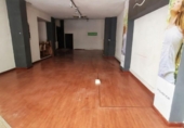 Local comercial en alquiler en Vigo foto