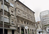 700m² bâtiment pour vente à Vigo, photo