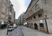 700m² bâtiment pour vente à Vigo, photo