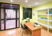 183m² locaux commerciaux pour vente à Alicante, Calle Colombia photo