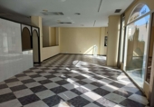Local comercial en venta con 1500m² en Vélez-Málaga foto