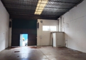 Nave Industrial en alquiler con 170m² en Sevilla, Calle La red veinticinco, 33 foto