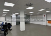 345m² commercial premises for rent in Écija photo
