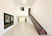 99m² commercial premises for sale in San Jorge photo