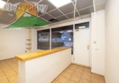 87m² commercial premises for rent in Granada, in the area of Garden City, Calle ALMINARES DEL GENIL, 5 photo