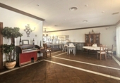 227m² commercial premises for sale in San Roque photo