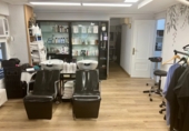 85m² salon de coiffure pour vente à Palencia photo