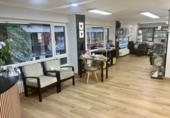 85m² salon de coiffure pour vente à Palencia photo