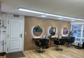 85m² salon de coiffure pour vente à Palencia photo
