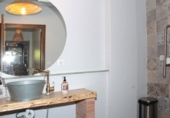 114m² bar for sale in Seville photo