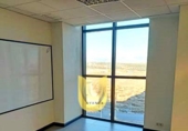 Oficina en alquiler con 728m² en Madrid, en la zona de Valverde, Calle de Portomarín foto