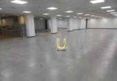Oficina en alquiler con 728m² en Madrid, en la zona de Valverde, Calle de Portomarín foto
