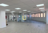 Oficina en alquiler con 480m² en Madrid, en la zona de Valverde, Calle de Afueras a San Roque foto