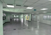 Oficina en alquiler con 784m² en Madrid, en la zona de Valverde foto