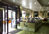 190m² restaurant for rent in Madrid, in the area of Sun, Calle de Cádiz photo