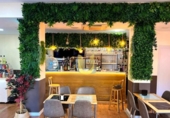 Bar en alquiler con 140m² en Madrid, en la zona de Palacio, Calle de Requena foto