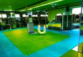 Gimnasio en alquiler con 450m² en Madrid, en la zona de Cuatro Vientos, Calle de las Flautas foto