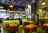 Restaurant
en lloguer
amb 120m² a Madrid, a la zona de Font del Berro, Calle de los Condes de Torreanaz foto