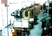 Nau Industrial
en lloguer
amb 1650m² a Fuenlabrada, a la zona de La Font, M-419 foto