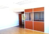 Nau Industrial
en lloguer
amb 1650m² a Fuenlabrada, a la zona de La Font, M-419 foto