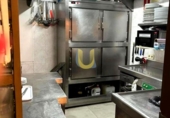 100m² restaurant for rent in Madrid, in the area of Lower Palomeras, Calle de Candilejas photo