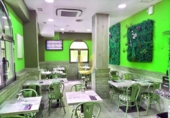 100m² restaurant for rent in Madrid, in the area of Lower Palomeras, Calle de Candilejas photo