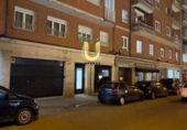 270m² commercial premises for rent in Madrid, in the area of Rivers Roses, Calle de Bravo Murillo photo