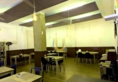 163m² restaurant for rent in Madrid, in the area of El Viso, Calle de Oquendo photo