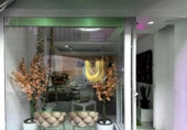 70m² salon de coiffure pour location, cession à Madrid, dans le quartier de Los Ángeles, Calle de Anoeta photo