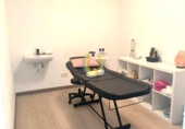 70m² salon de coiffure pour location, cession à Madrid, dans le quartier de Los Ángeles, Calle de Anoeta photo