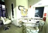 120m² hair salon for rent in Madrid, in the area of Valdezarza, Calle del General Cadenas Campos photo