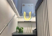 120m² hair salon for rent in Madrid, in the area of Valdezarza, Calle del General Cadenas Campos photo