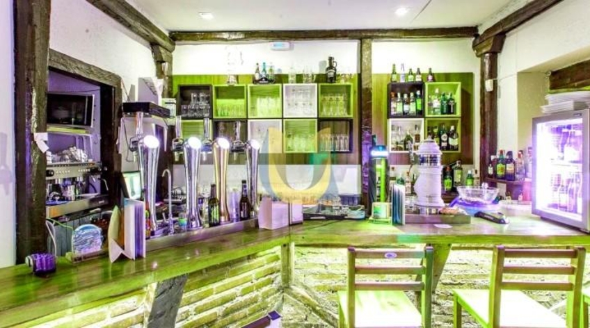 Local comercial