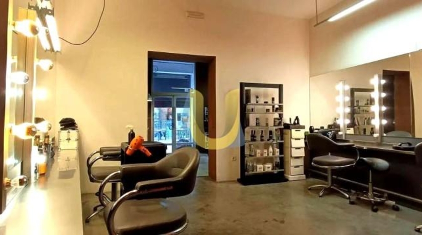 Local comercial