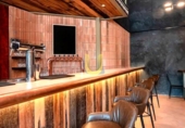 100m² restaurant for rent in Madrid, in the area of Valleyhermoso, Calle de la Virgen de Nieva photo