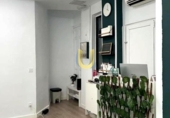 61m² commercial premises for rent in Madrid, in the area of Ibiza, Calle del Doctor Castelo photo