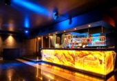 Local comercial en alquiler con 200m² en Madrid, en la zona de Cuatro Caminos, Paseo de la Castellana foto