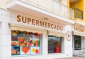 Local comercial en venta con 1180m² en Los Alcázares, Calle de Saturno foto