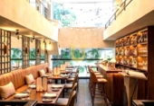 150m² restaurant for rent in Madrid, in the area of Jerónimos, Calle de O'Donnell photo