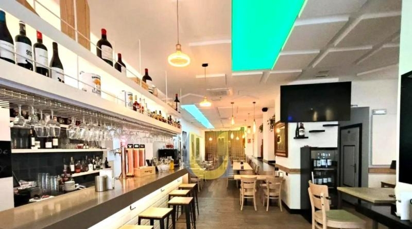 Local comercial