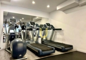 180m² gym for rent in Madrid, in the area of Castilla, Avenida de Burgos photo