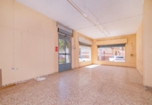 179m² commercial premises for sale in Dúrcal, photo