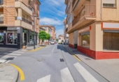 179m² commercial premises for sale in Dúrcal, photo