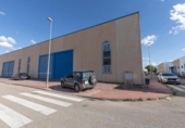 321m² warehouse industrial for sale in Cijuela, photo